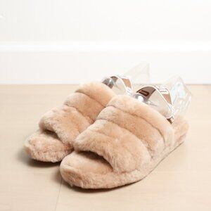 UGG Fluff Yeah Women's Slides Tan, Size US 8 - NWT!